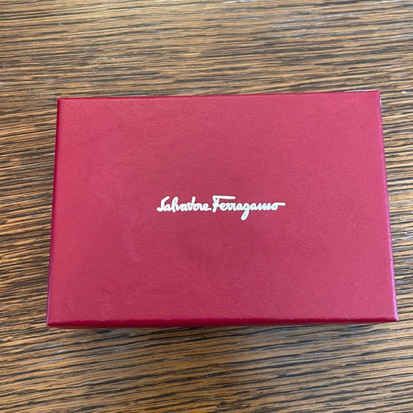 Salvatore Ferragamo authentic wallet box - Picture 2 of 7